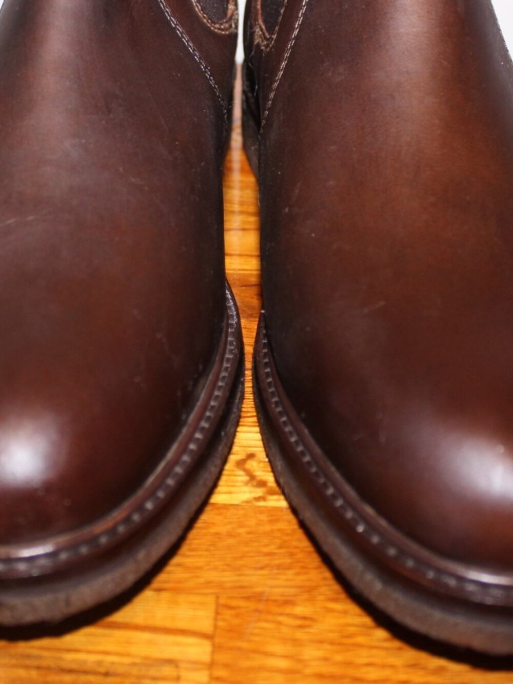 $228 COLE HAAN Sheepskin Memory Foam Chelsea Boot Slip Ons Made in India 10 LkNw - Picture 5 of 8